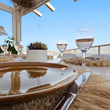 The Rooftop - Jacuzzi - Sea - 180 Terrace - Parking Apartment *