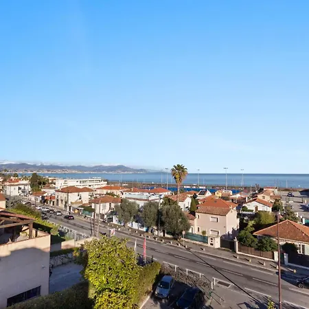 The Rooftop - Jacuzzi - Sea - 180 Terrace - Parking Apartment
